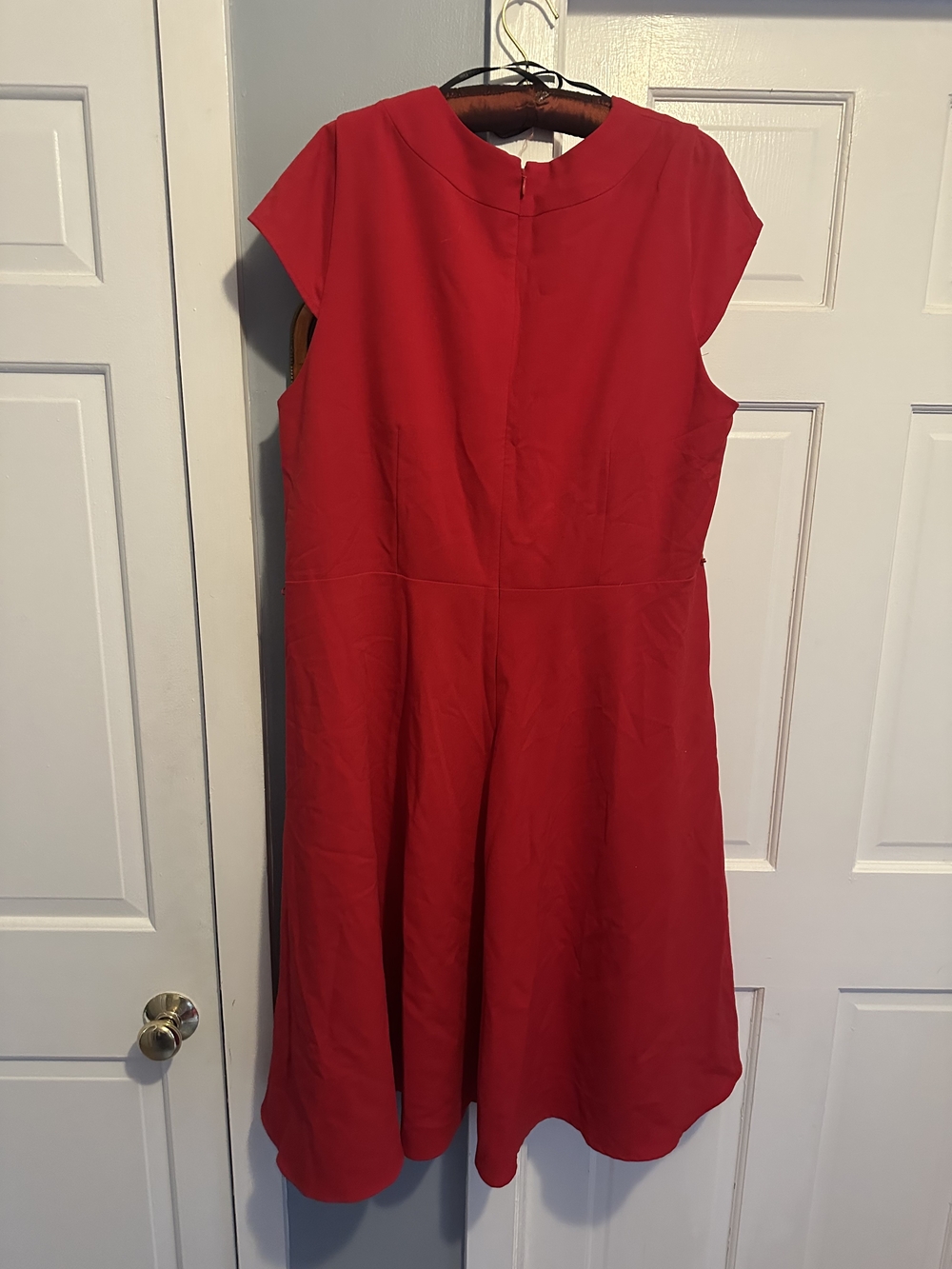 Calvin Klein Bright Red Cap-Sleeve V-Neck Midi Dress - Picture 3 of 3